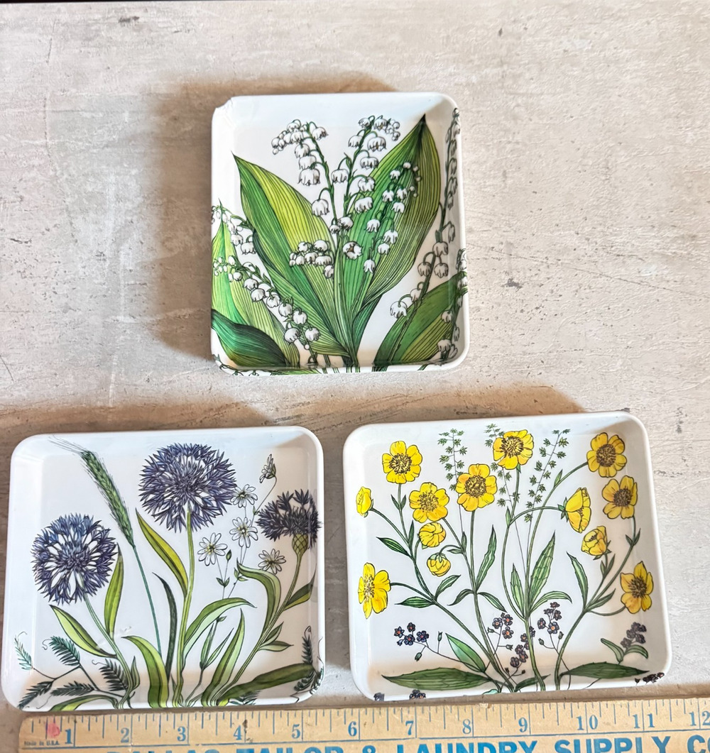 Vintage MEBEL Italy Melamine Floral Trays Snack Trinket Ring Set of 3
